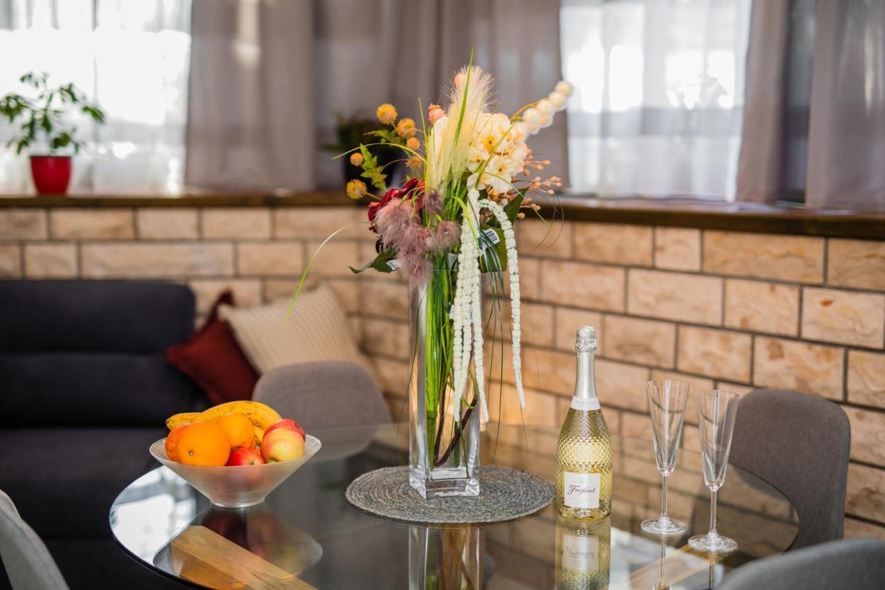 Appartement Glicinia à Šibenik Extérieur photo